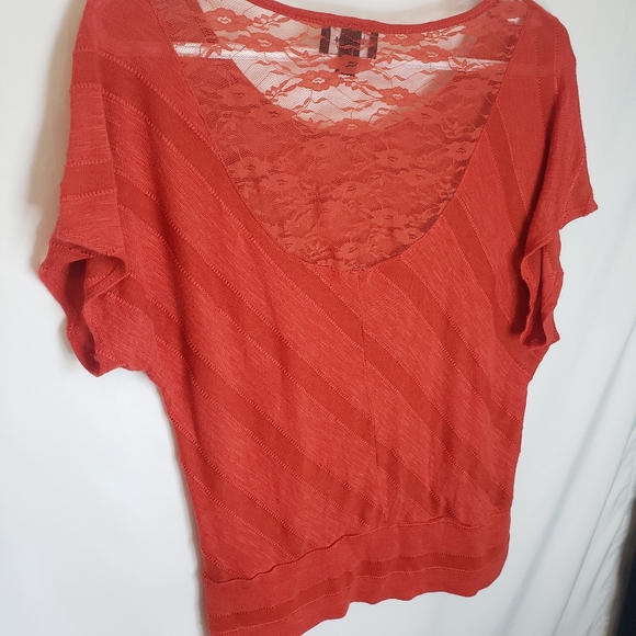 By & by light knit with side tie and lace back - Picture 5 of 5